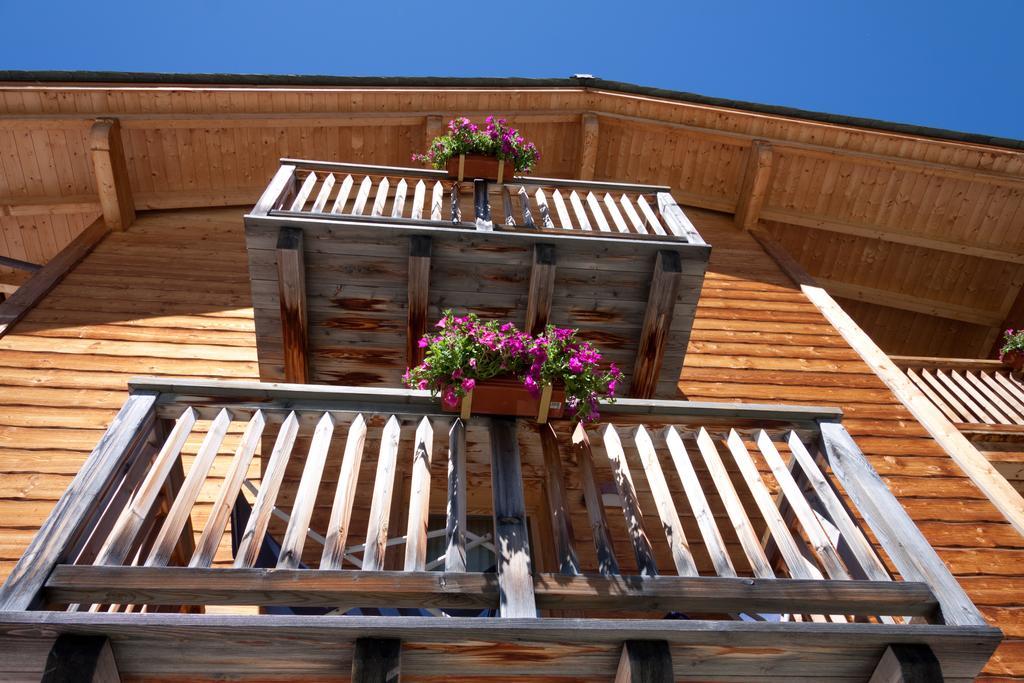 Bio Hotel Villa Cecilia Livigno Exterior photo